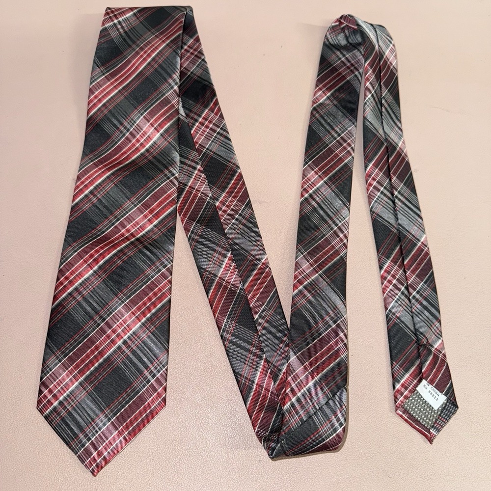 Marino Orlandi Men's Silk Neck Tie Red Black Gray Plaid Diagonal‎ 58" x 3.75"